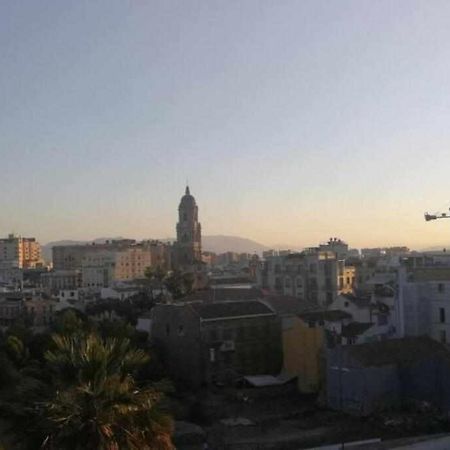 Apartamento En Pleno Centro De Малага Екстер'єр фото